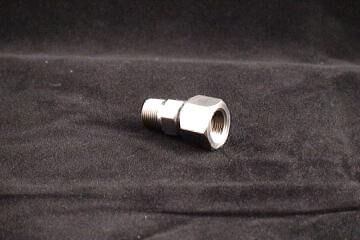 1043 - Gauge Swivel Adapter