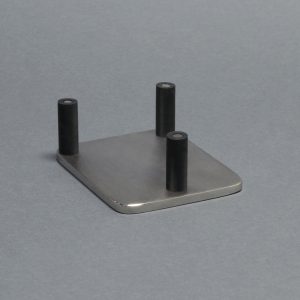 5051.jpg 5051 - 500ml Level Bottle Stand