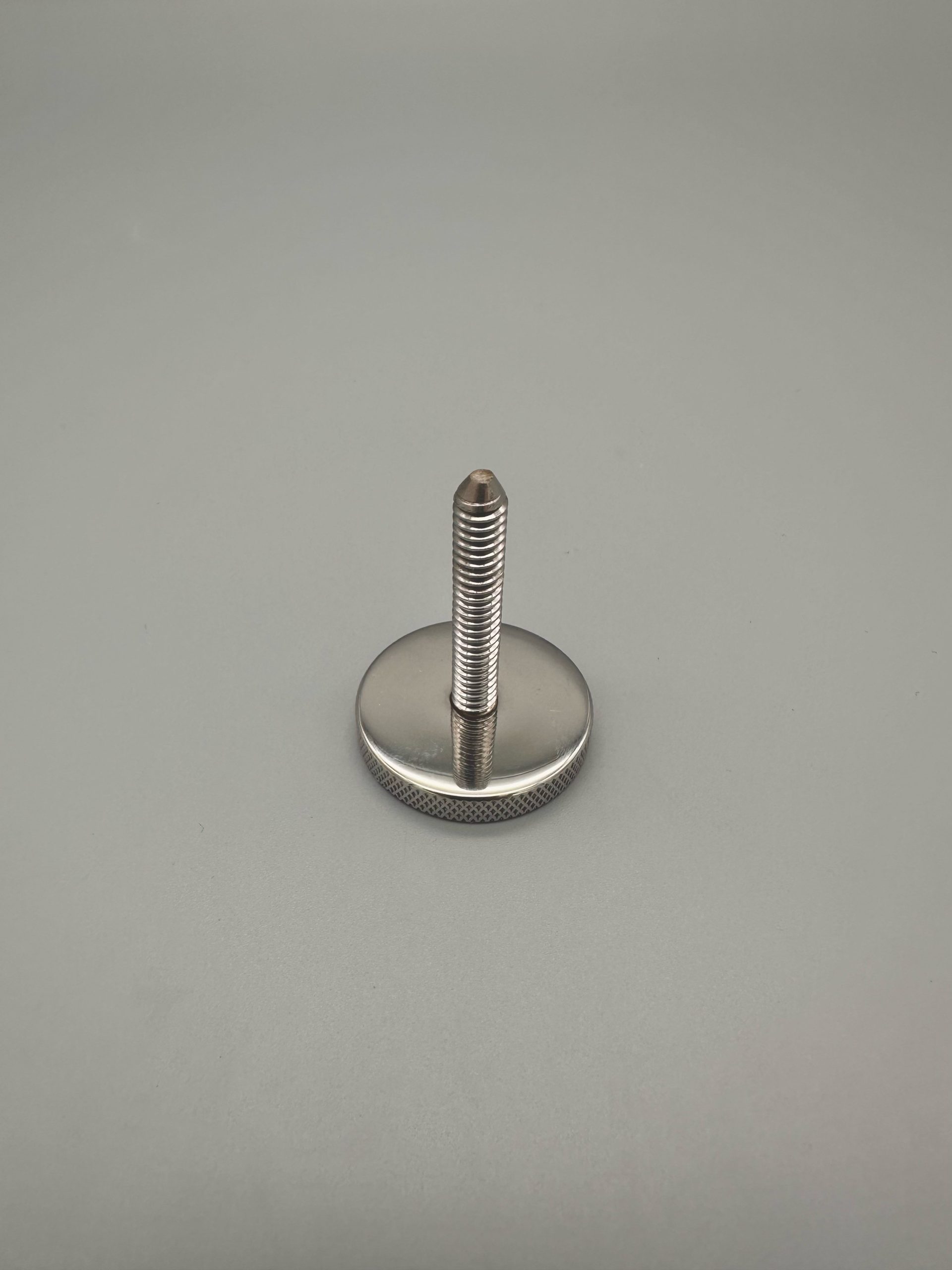 1024 - Clamping Device Screw