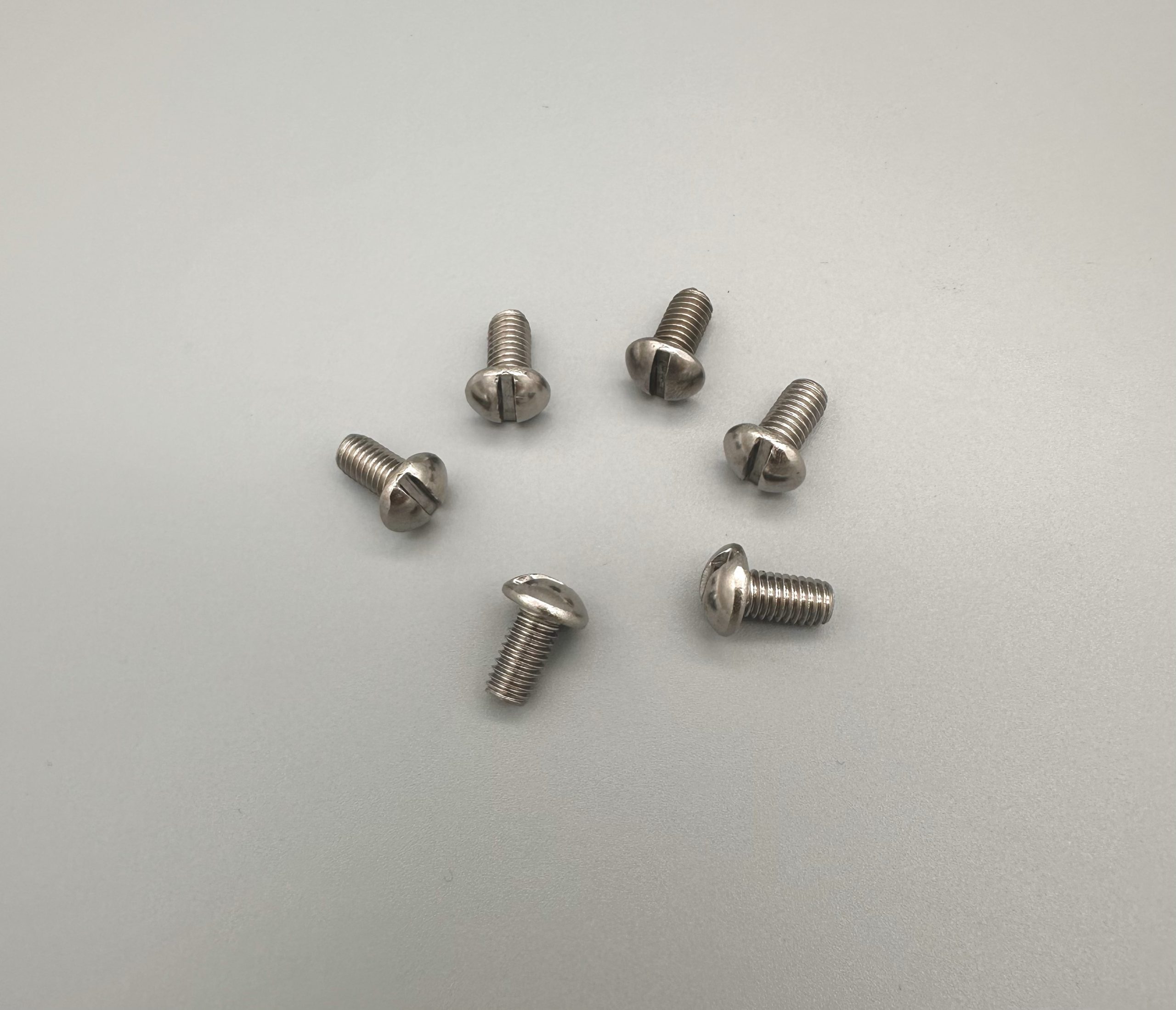 1011 - Base Screw, Set Of 6